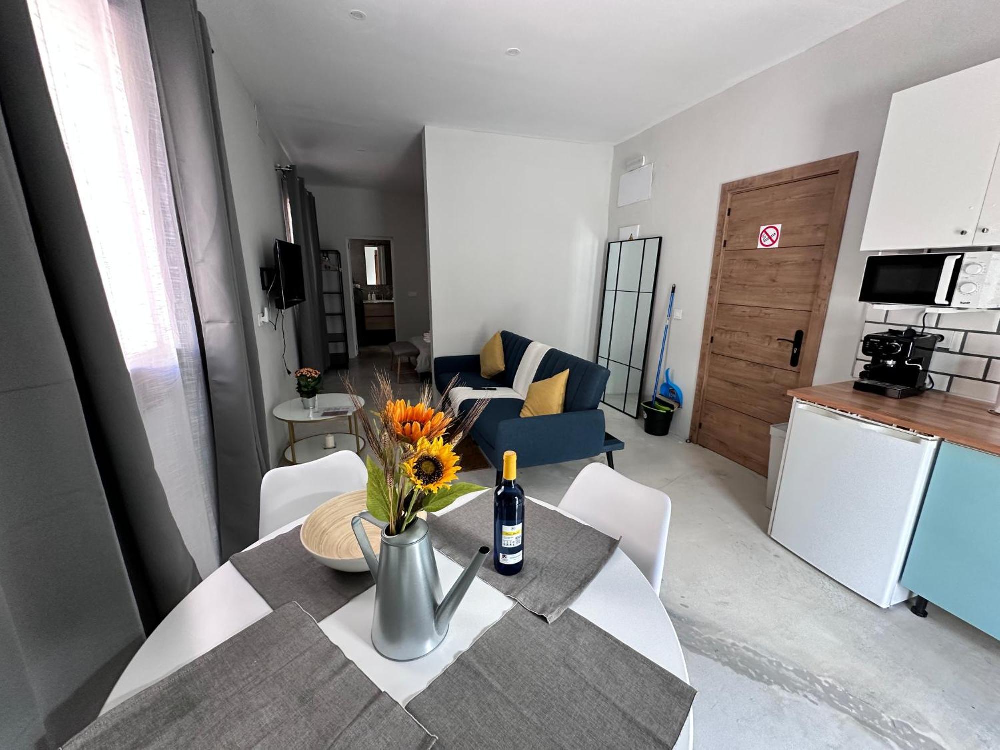 Euphorbia Suites Los Silos Eksteriør billede